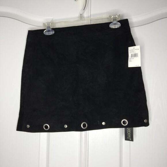 Blank NYC Grommet Suede Mini Skirt 100 % suede leather Castle Black Size 28 - Picture 1 of 8